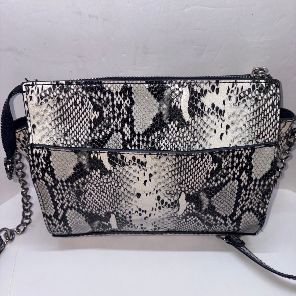 Crossbody Bag Blexi Womens Black White Snakeskin Steve Madden - Picture 4 of 14
